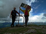 Cavalcata in cresta integrale del MONTE MENNA (1300 m.) il 13 giugno 2012